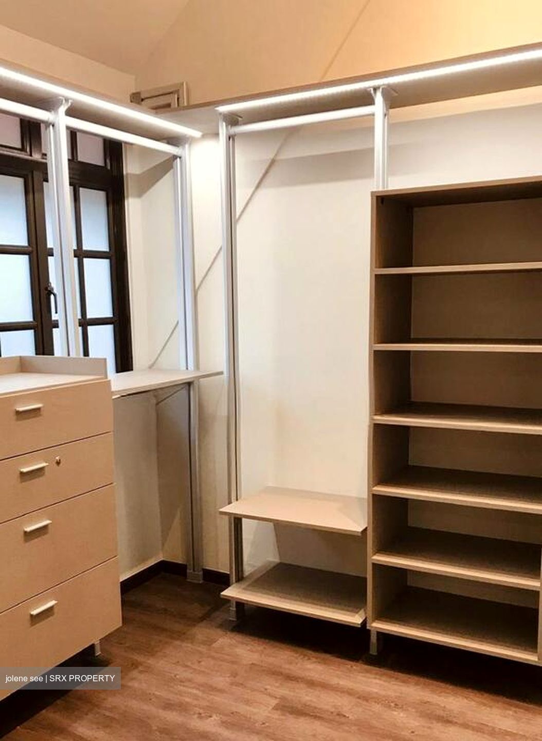 Normanton Park (D5), Terrace #497347971